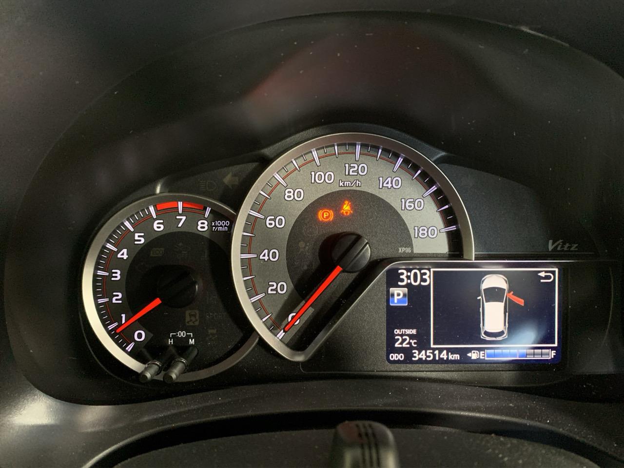 2016 Toyota Vitz 1.3F LED edition Hatchback PUSH SRART + AUTO LIGHTS