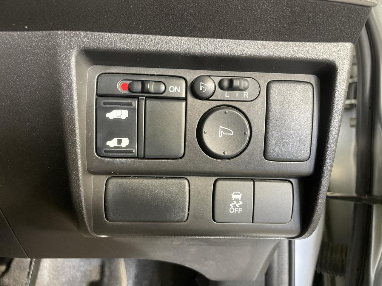 2012 Honda Freed HYBRID 7 SEATER People Mover ELECTRIC SLIDING DOOR + CRUISE CONTROL