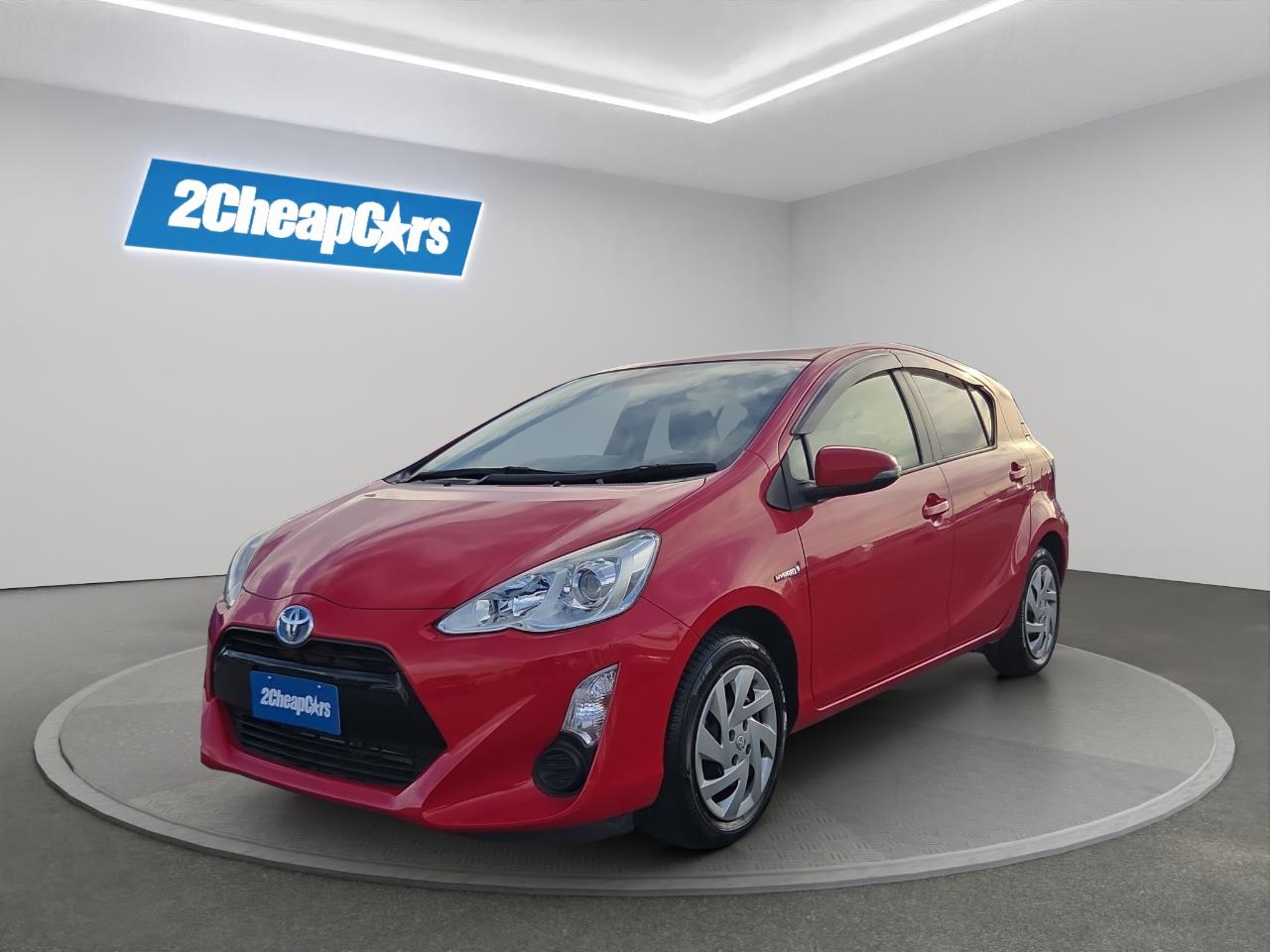 2015 Toyota Aqua Facelift Model S Hatchback