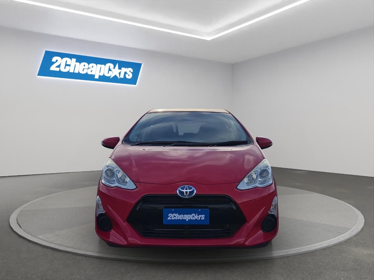 2015 Toyota Aqua Facelift Model S Hatchback HEATED SEATS + PUSH BUTTON START + AUTO LIGHTS