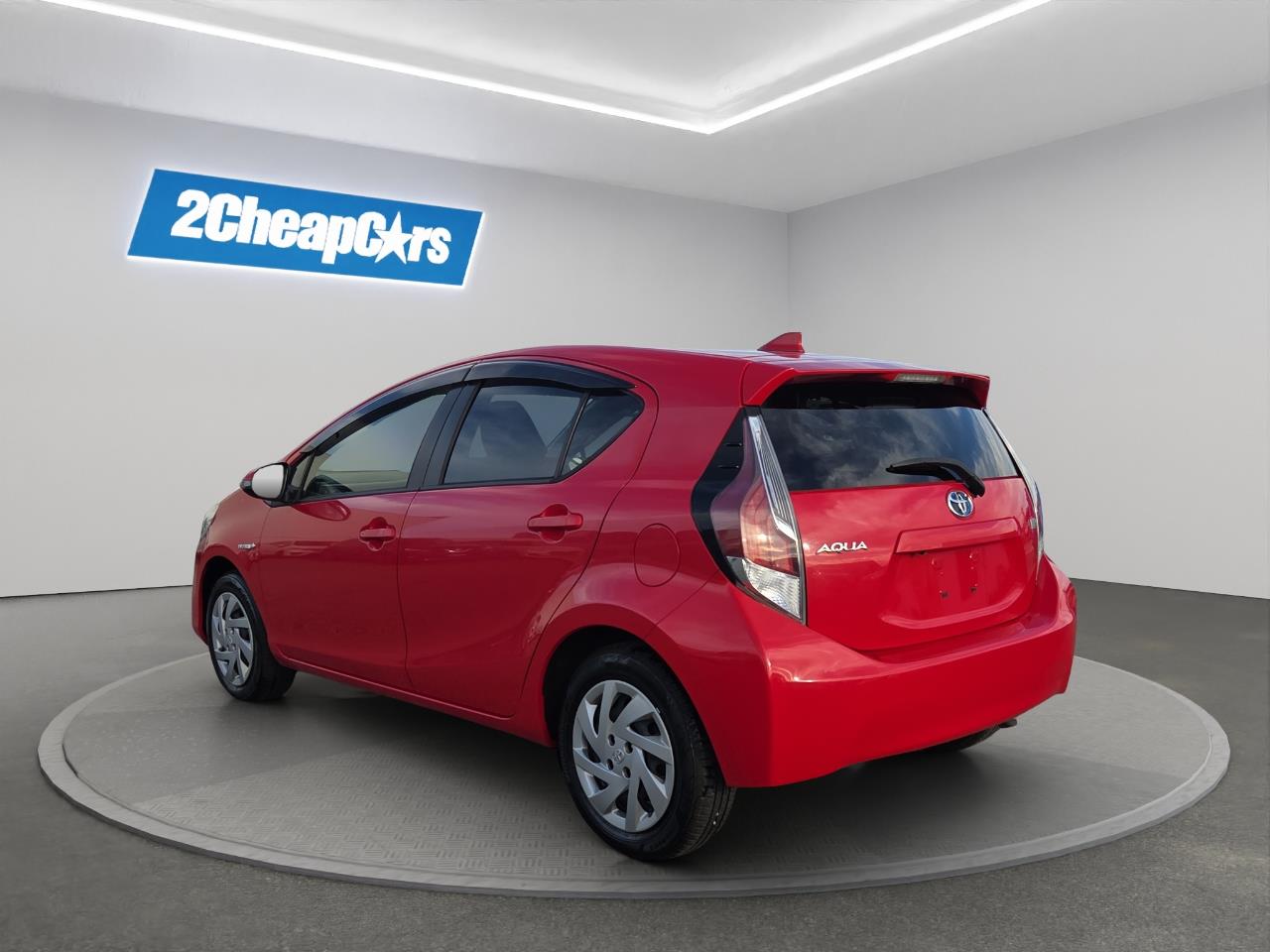 2015 Toyota Aqua Facelift Model S Hatchback HEATED SEATS + PUSH BUTTON START + AUTO LIGHTS