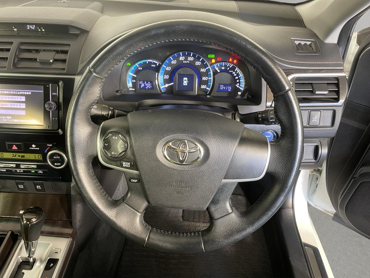 2012 Toyota Camry Hybrid G Package Sedan REVERSING CAMERA + AUTO LIGHTS + PUSH START