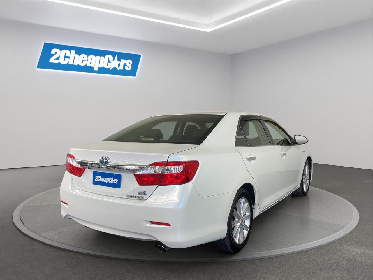 2012 Toyota Camry Hybrid G Package Sedan REVERSING CAMERA + AUTO LIGHTS + PUSH START
