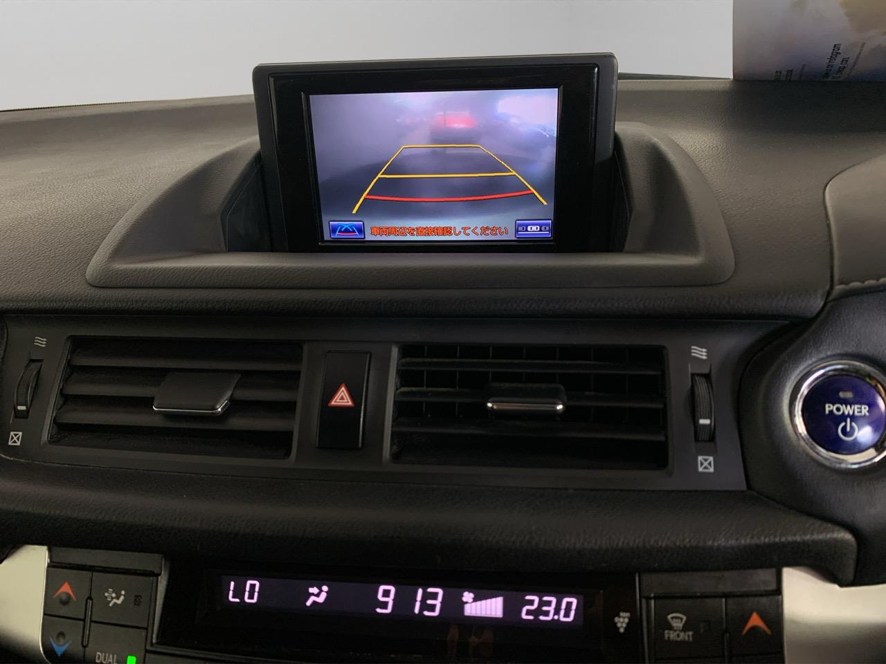 2013 Lexus CT200h Version C Hatchback CRUISE CONTROL + REVERSING CAMERA + AUTO LIGHTS