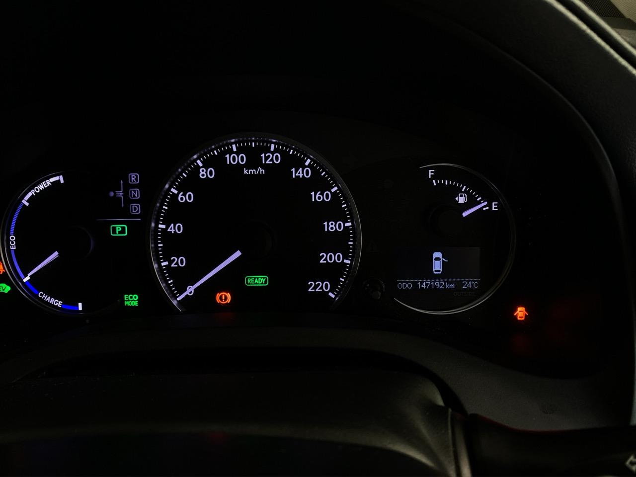 2013 Lexus CT200h Version C Hatchback CRUISE CONTROL + REVERSING CAMERA + AUTO LIGHTS