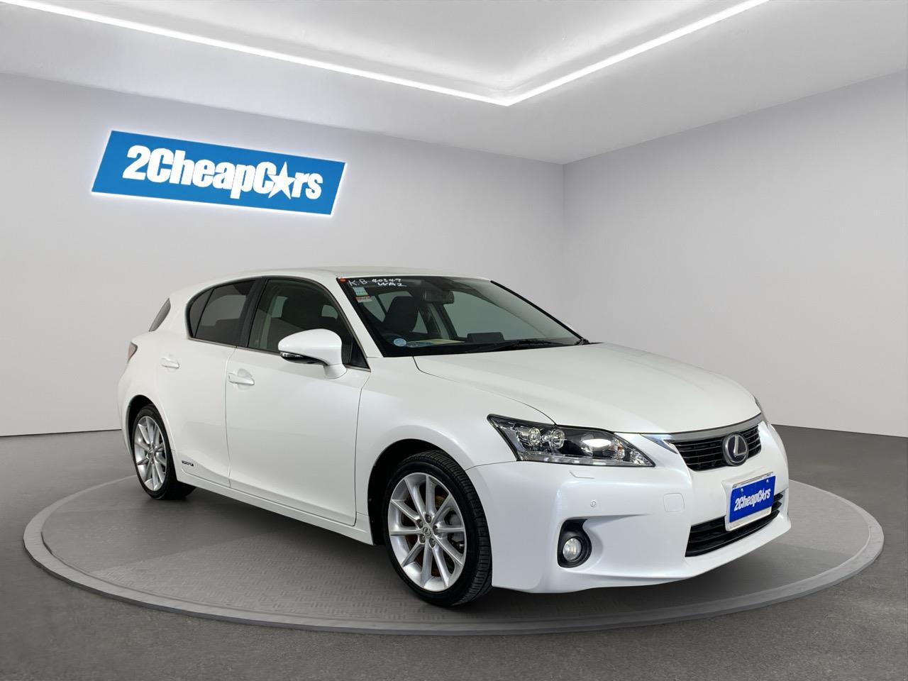 2013 Lexus CT200h Version C Hatchback CRUISE CONTROL + REVERSING CAMERA + AUTO LIGHTS