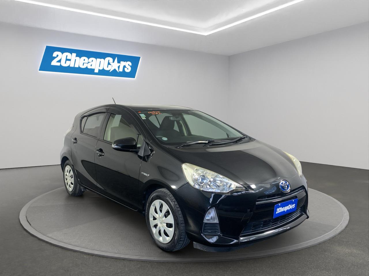 2014 Toyota Aqua G Hatchback REVERSING CAMERA + PUSH BUTTON START + AUTO LIGHTS