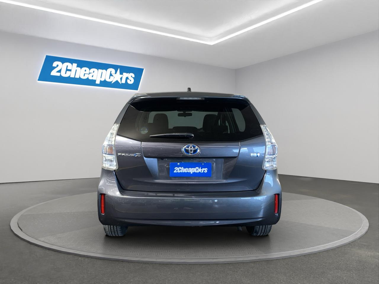 2013 Toyota Prius Alpha S 7 Seaters People Mover REVESING CAMERA + PUSH SRART + AUTO LIGHTS