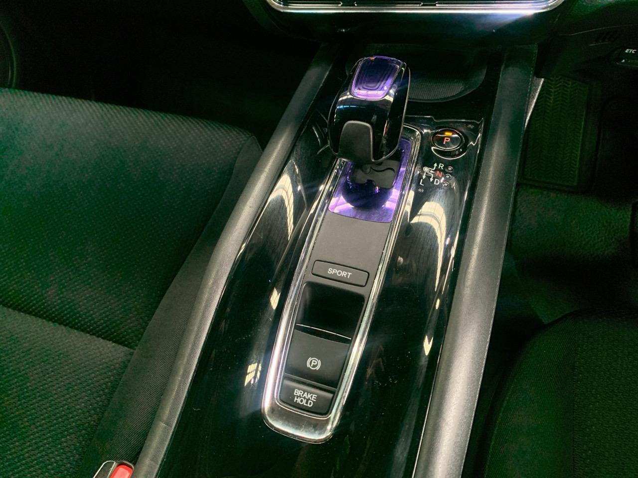 2014 Honda Vezel HYBRID X Hatchback LOW KMS + CRUISE CONTROL + REVERSING CAMERA