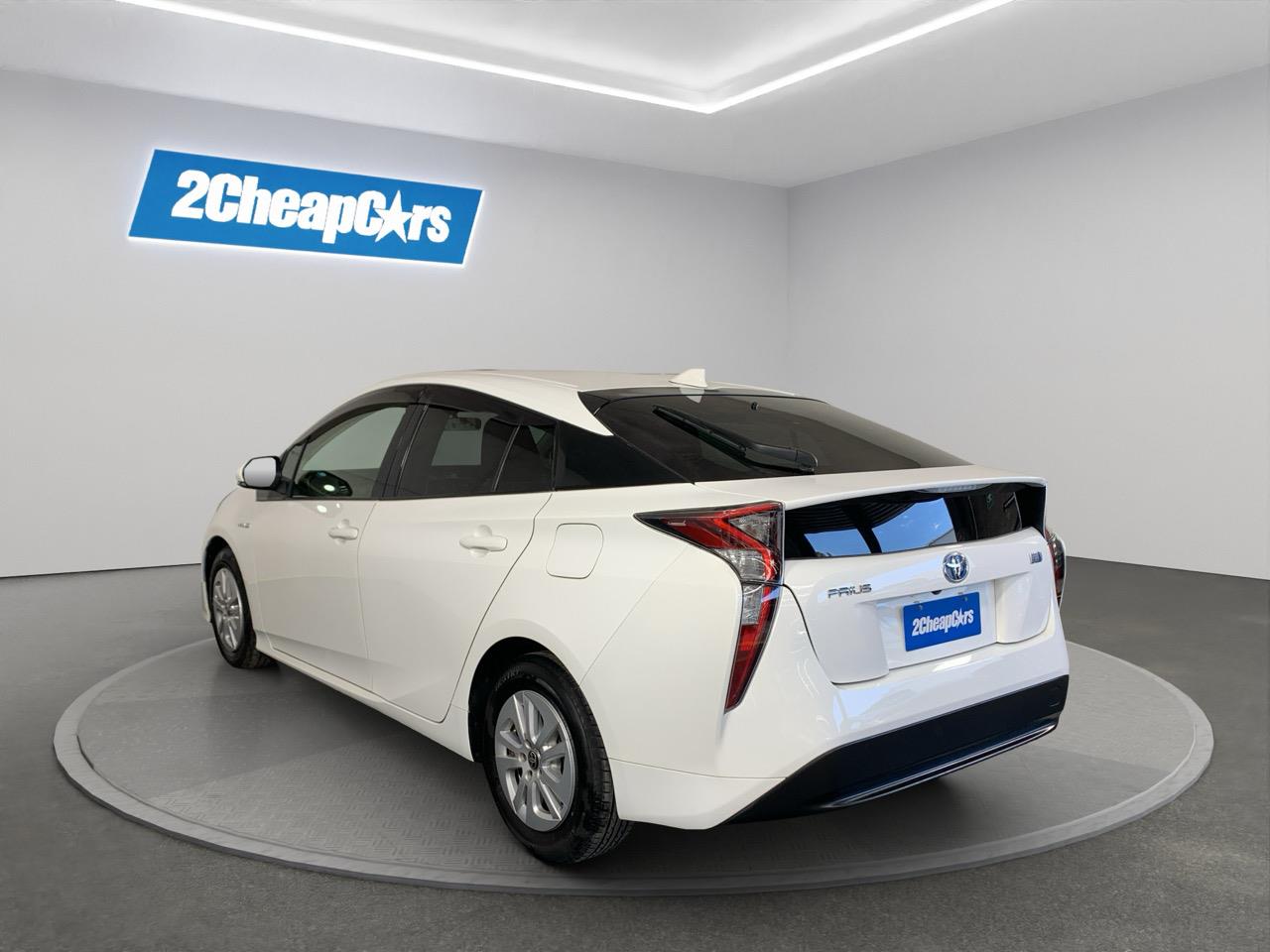 2018 Toyota Prius New Shape S Hatchback GREAT SPACE + PUSH SRART + REVESING CAMERA