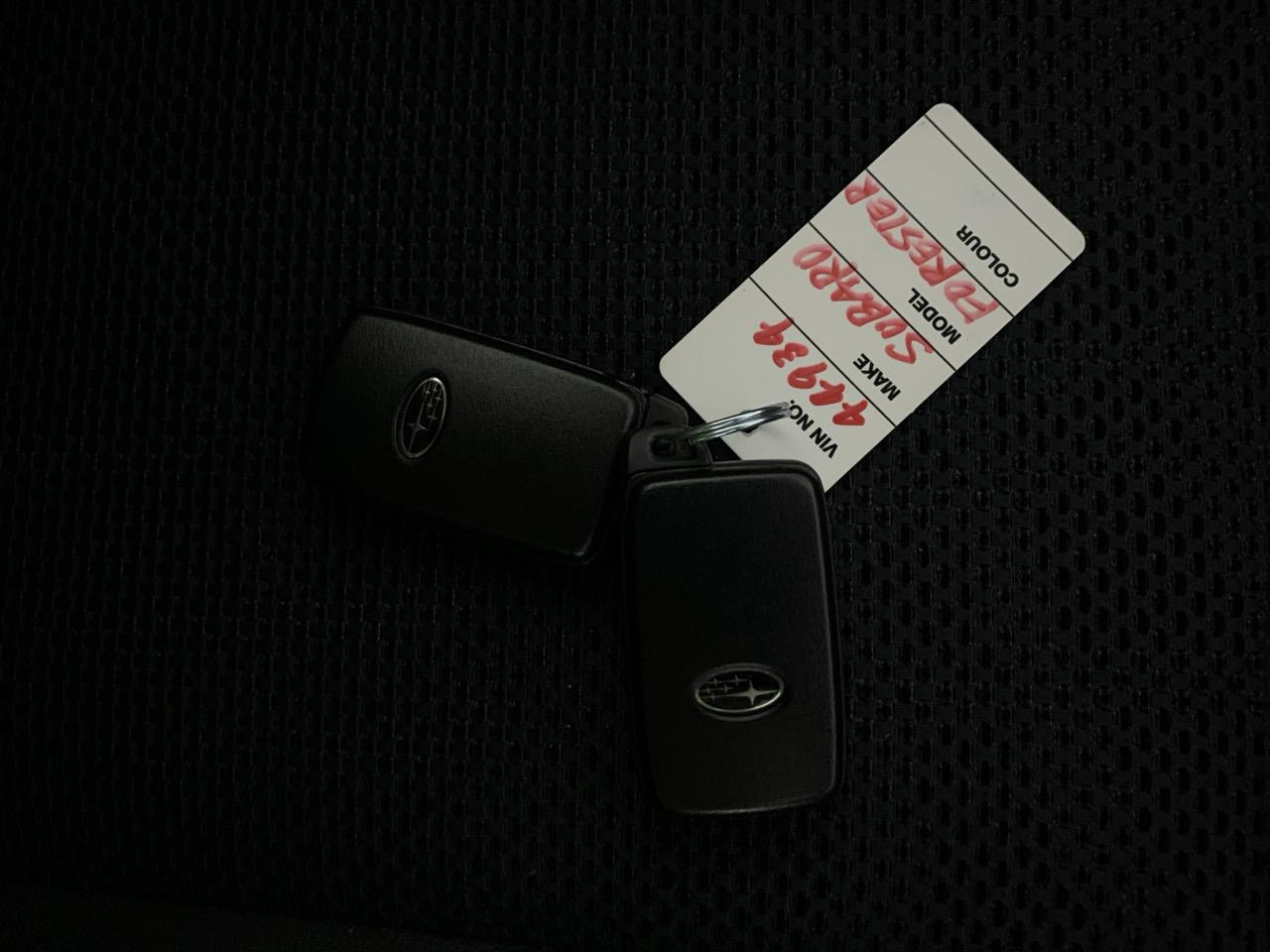 2014 Subaru Forester 2,0i-L Eyesight 4WD RV/SUV AWD + REVERSING CAMERA + CRUISE CONTROL